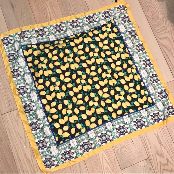 The Limited Accessories - THE LIMITED Square Lemon Scarf
